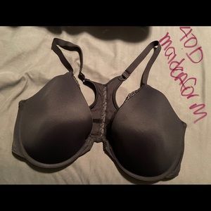 Maiden form front clasp bra